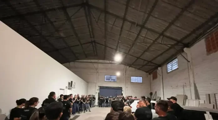 Prefeito de Sangão e oito servidores são afastados do cargo