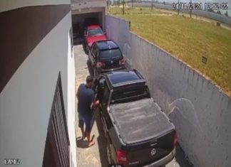 Ladrão pula muro e furta veículo no bairro Caverazinho