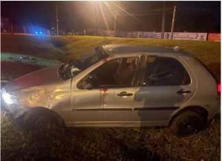 Homem agride mulher no Arroio do Silva e na fuga capota veículo