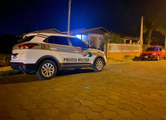 Homem é ferido com facão apos tentar invadir casa em Sombrio