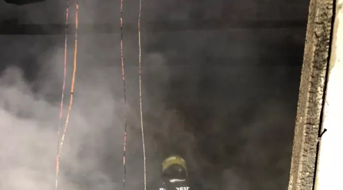 Incêndio em casa de idosos mobiliza bombeiros em Araranguá