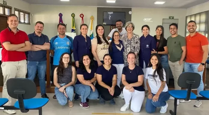 Gaivota promove capacitação para enfermeiros e médicos que atuam na rede de saúde municipal.