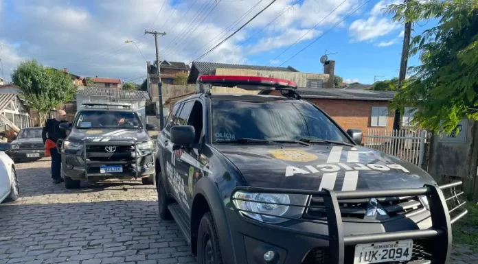 Polícia Civil de Balneário Arroio do Silva prende suspeito em operação contra estelionatos