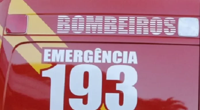 Ciclista fica ferida após colisão com carro em Araranguá