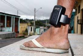 Homem é preso após violar tornozeleira eletrônica em Araranguá