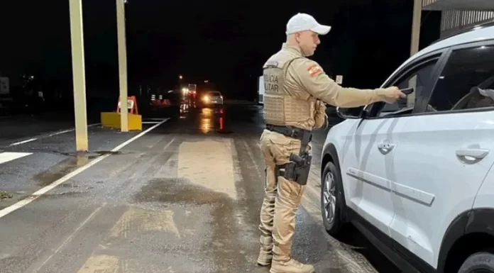 Feriadão da Proclamação da República termina com 60 acidentes e duas vítimas fatais nas rodovias catarinenses