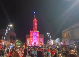 Natal Encantado de Sombrio transforma a avenida em uma fábrica de sonhos