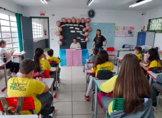 Sombrio celebra conquista do Selo Ouro de Alfabetização Infantil