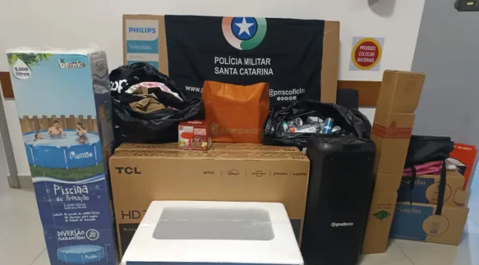 Quadrilha é presa na BR em Sombrio com diversos objetos furtados em Criciúma