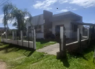 Incêndio residencial assusta moradores de Passo de Torres