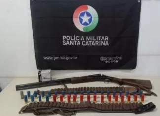 Denúncia anônima leva à prisão de homem com espingarda e munições em São João do Sul