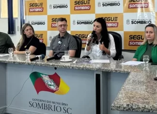 Prefeita Gislaine Cunha faz balanço de 2024 em coletiva de imprensa com participação de secretários