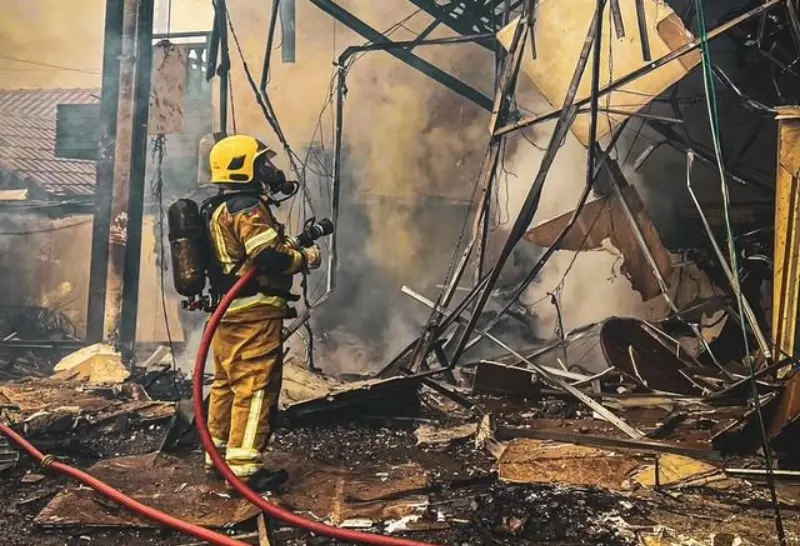 cbmrs.5bbm_3528745345363990247