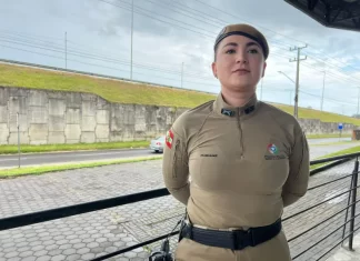 Policial militar moradora de Sombrio salva vida de bebê de quatro meses em Criciúma