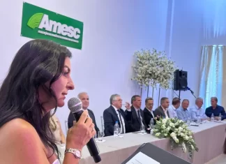 Solenidade marca posse da prefeita de Sombrio na AMESC