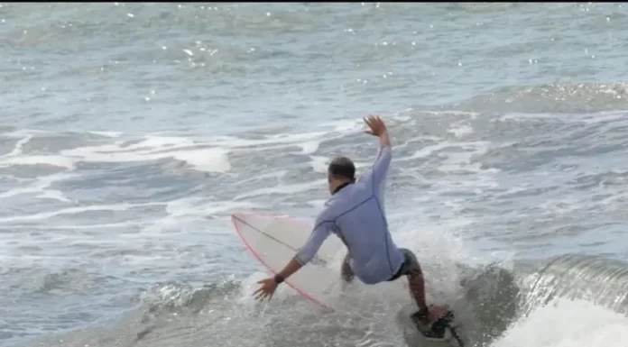AGS Open de Surf reuniu mais de 70 atletas em Balneário Gaivota