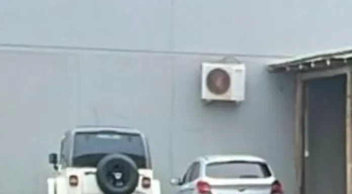 Dois veículos furtados em Criciúma são recuperados em estacionamento no Centro de Araranguá