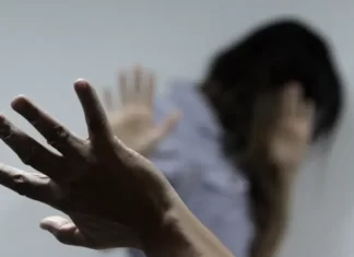 Homem embriagado ameaça e agride mulher em Araranguá