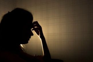 Mãe de Sombrio nega ter abandonado os filhos e denuncia pressão psicológica para deixar a casa