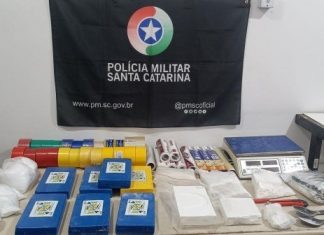 Grande apreensão de drogas em Araranguá: casa funcionava como laboratório