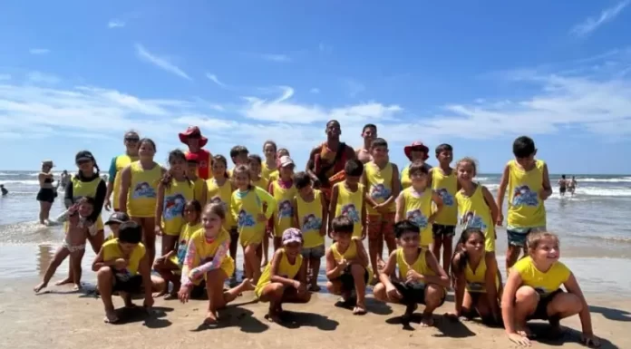 Programa Golfinho orientou 276 crianças em Balneário Gaivota