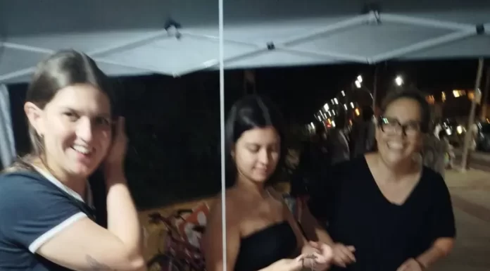 Balneário Gaivota: Moradores e turistas aprendem artesanato e dança nas oficinas do projeto Mais Cultura na Avenida