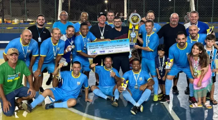 Arroio do Silva vence o Campeonato de Futsal categoria veterano