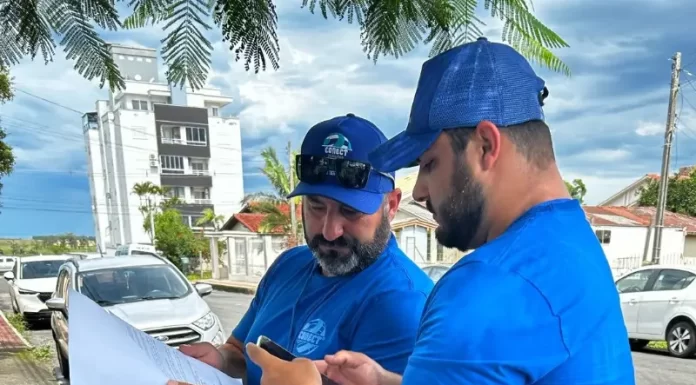 Campanha explica benefícios da água tratada e faz promoção para ligação à rede, com desconto de 50% e parcelamento