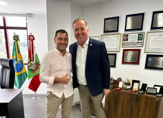 Prefeito Kekinha cumpre agenda positiva em Florianópolis