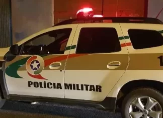 Mulher é presa em Sombrio com mandado por tráfico de drogas