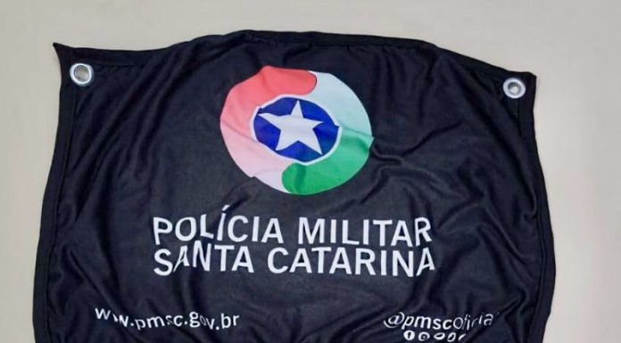 Polícia Militar prende homem portando arma de fogo em formato de caneta em Içara