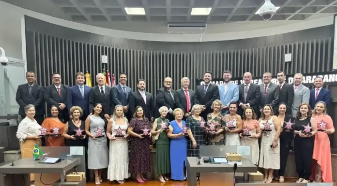 Dia Internacional da Mulher: Mulheres são homenageadas na Câmara de Vereadores de Araranguá