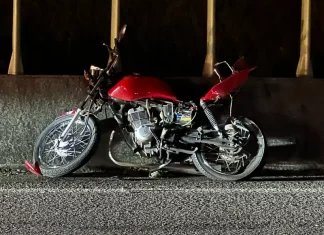 Mulher grávida morre após grave acidente na BR-101 em Sombrio: