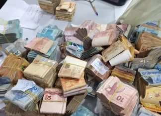 Passo de Torres e alvo de operação policial