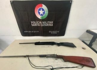Fuga e flagrante! homem é detido com armas no porta-malas em Arroio do Silva