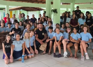 Polícia Civil realiza encontro com alunos de Praia Grande