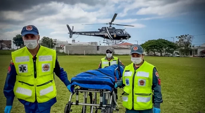 Equipe de Resgate Realiza Transferência de Urgência em Sombrio