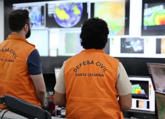 Atenção para risco de chuva intensa em Santa Catarina