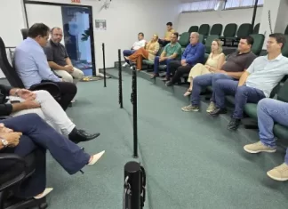 Comissão de vereadores reúne prefeitos por segundo acesso