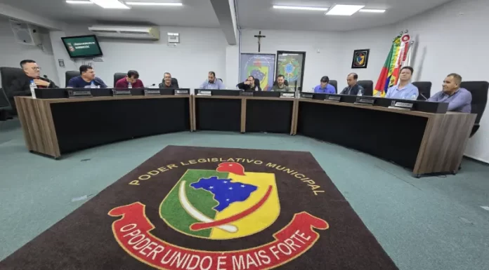 Câmara aprova aumento aos servidores municipais de Sombrio
