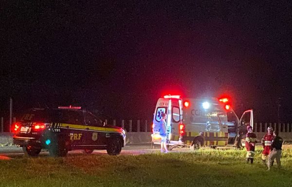 Homem é atropelado na BR-101, em Araranguá, e fica gravemente ferido