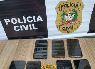 “Celulares Roubados? Polícia de Araranguá Dá o Troco e Recupera 11 Aparelhos!”