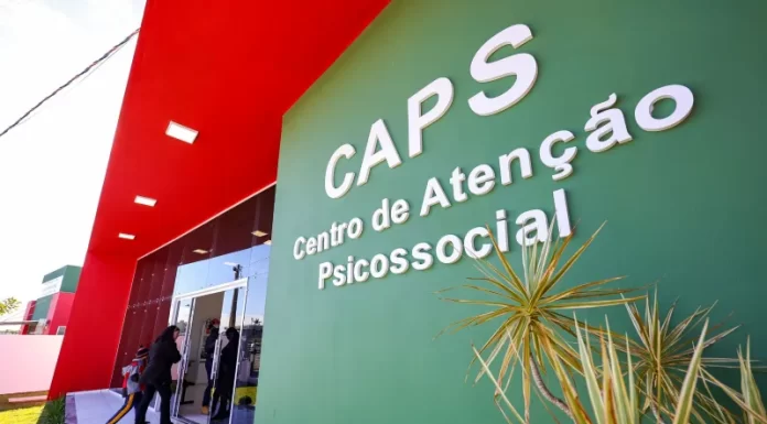 Grupo terapêutico Colorindo Vidas fortalece o cuidado em saúde mental de mulheres em Sombrio