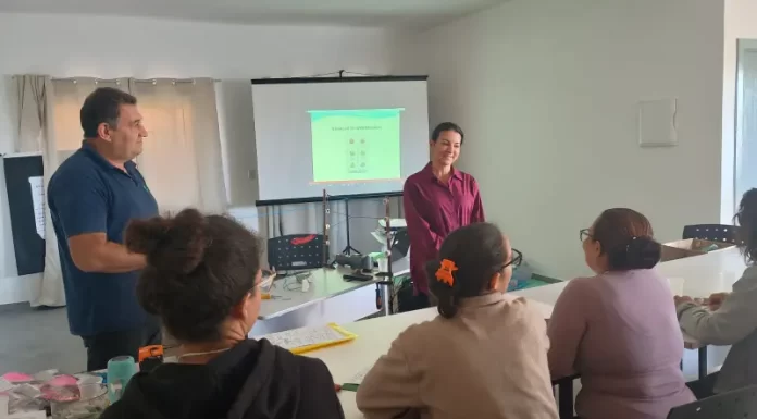 Curso básico de redes elétricas é realizado em Sombrio
