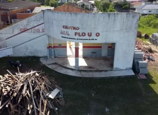 Centro de múltiplo uso de Santa Rosa do Sul ganha reforma total