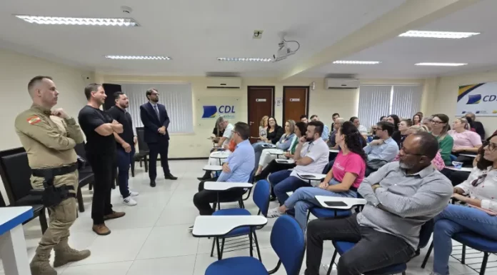 Câmara de Vereadores participa de reunião sobre moradores de rua em Sombrio