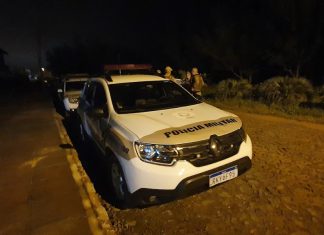 Mulher e filho agredidos com barra de ferro e pedaço de madeira em Balneário Arroio do Silva