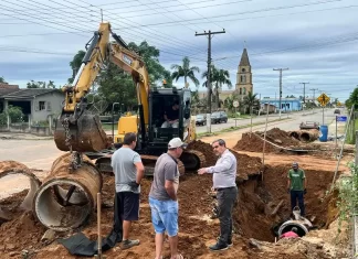 Santa Rosa do Sul: Avenida de Parque Rosita passa por recuperação