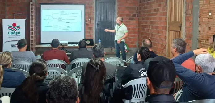 Sombrio recebe capacitações para agricultores