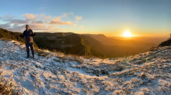 Chance de neve aumenta o número de visitantes em Praia Grande